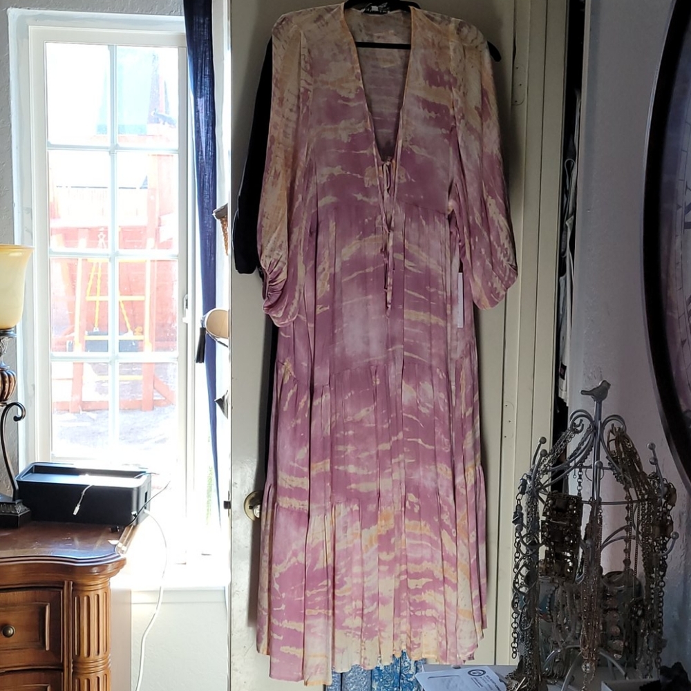 Young broke and fabulous dress..new